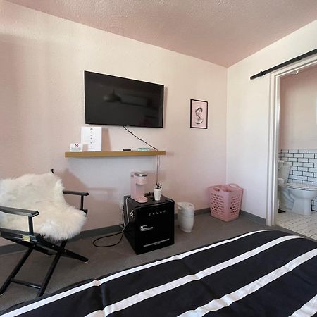 Rainbow Motel Greeley Buitenkant foto